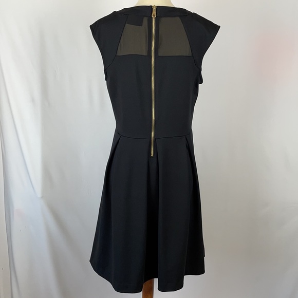 Cynthia Rowley Sleeveless Pleated Fit & Flare Little Black Dress - Size Medium - Picture 4 of 12